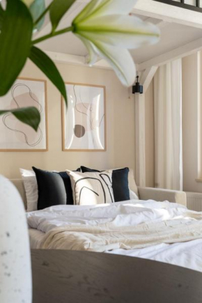 PURE Apartment